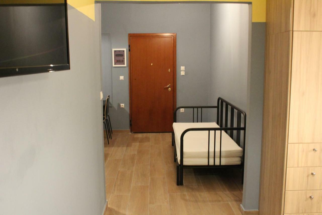 La Station Secreta Apartment Athena Bagian luar foto