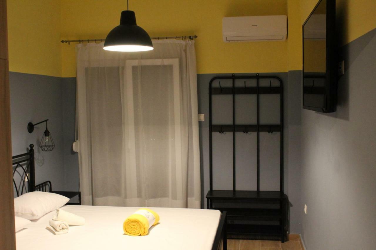 La Station Secreta Apartment Athena Bagian luar foto