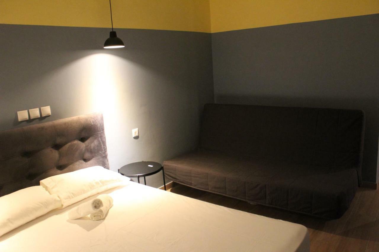 La Station Secreta Apartment Athena Bagian luar foto