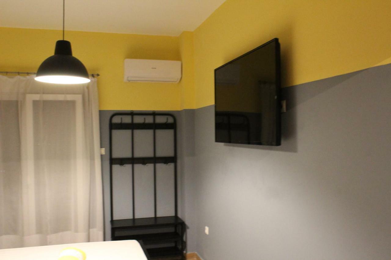 La Station Secreta Apartment Athena Bagian luar foto